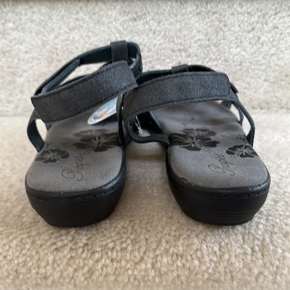 Propet OrthoLite Sandals - Picture 9 of 17